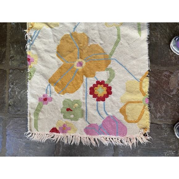 Vintage Turkish Runner Rug Remnant Piece Wool Handwoven Oushak Floral 30” X 95” - Picture 5 of 10